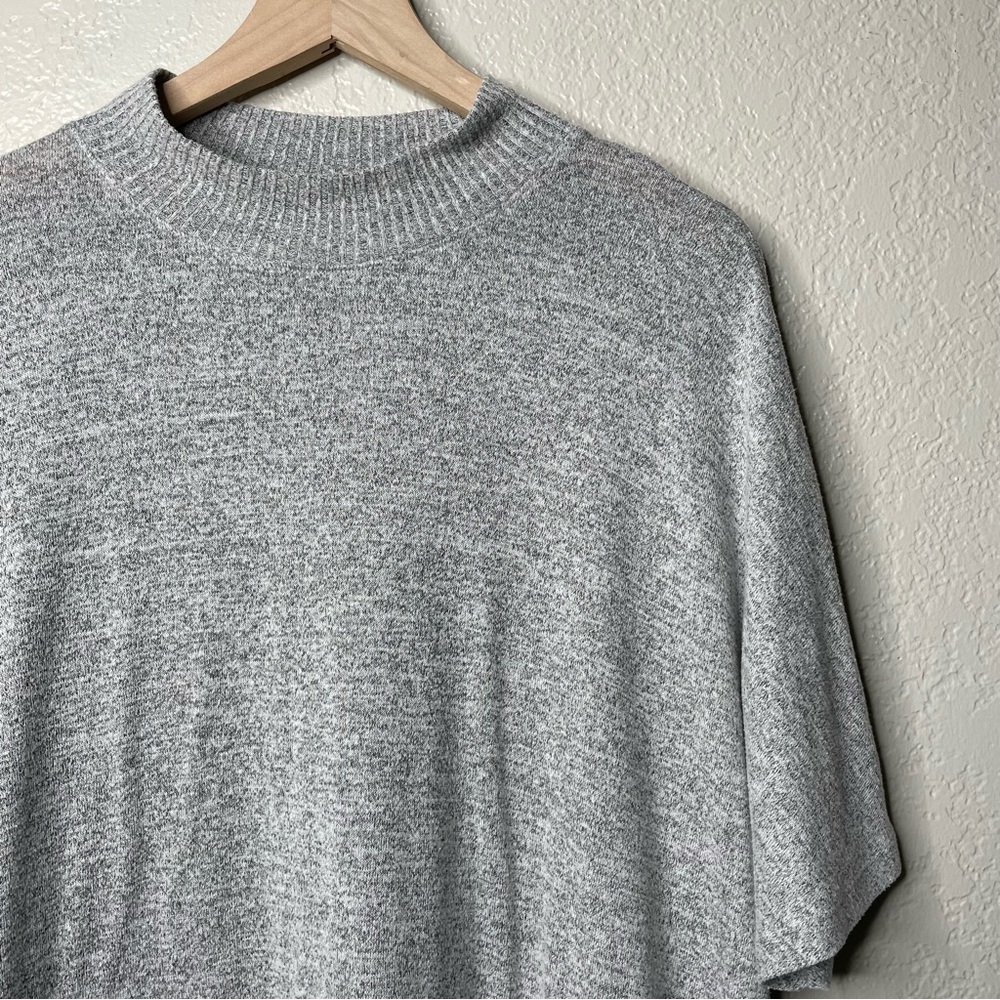 Gap Short Sleeve Women’s Mock Neck Blouse Top - Picture 3 of 10